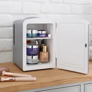 Blaupunkt 4L Mini Fridge - Image 5