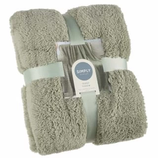B&M Simply Two Tone Teddy Throw - Sage